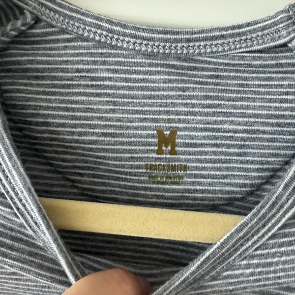 Tracksmith medium striped - Picture 3 of 3